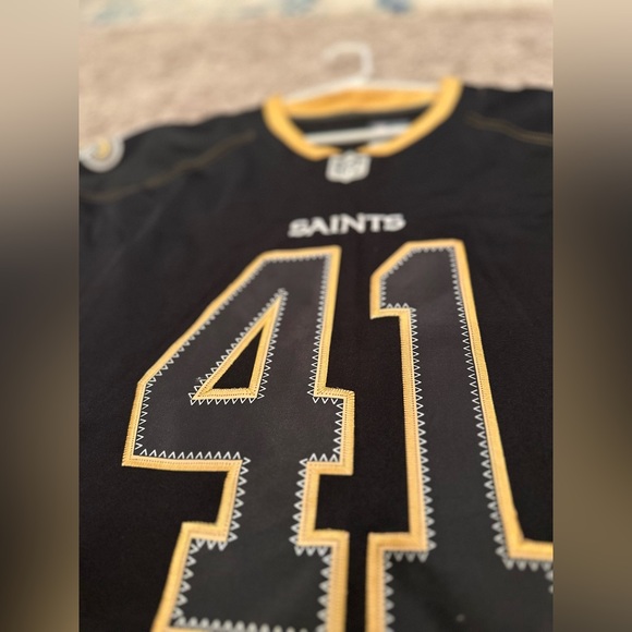 NFL SAINTS Jersey Men’s Small - Picture 3 of 7